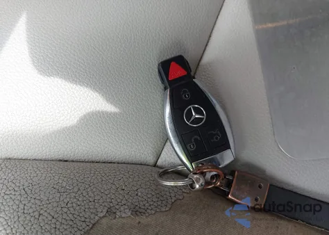 2015 Mercedes-Benz Cla 250 z USA, uszkodzony, nr VIN WDDSJ4EBXFN250242